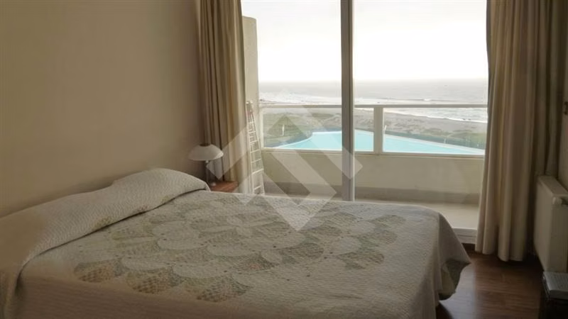 Departamento en venta de 3 dorm. en La Serena