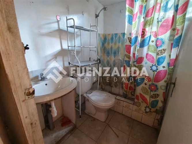 Casa en venta de 6 dorm. en Cerrillos