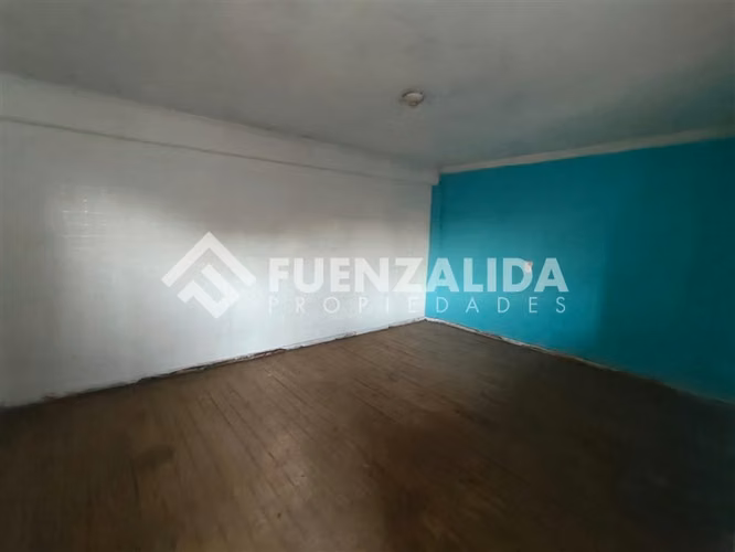 Casa en venta de 6 dorm. en Cerrillos