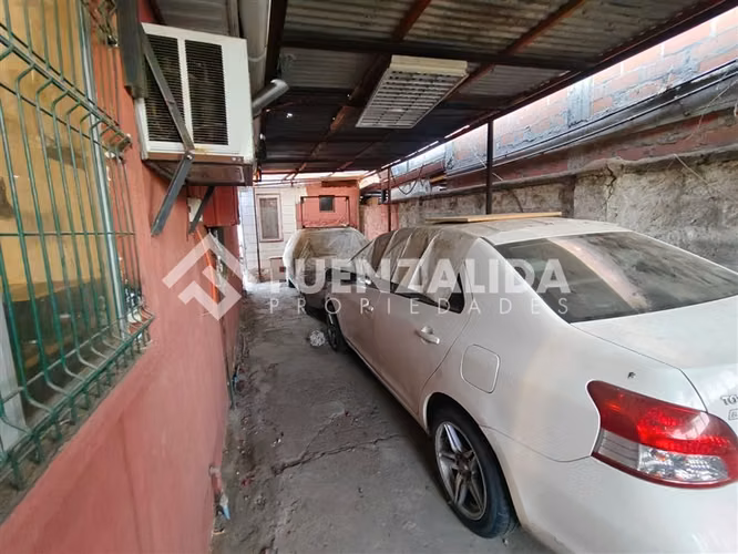 Casa en venta de 6 dorm. en Cerrillos