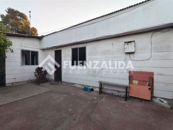 Casa en venta de 6 dorm. en Cerrillos