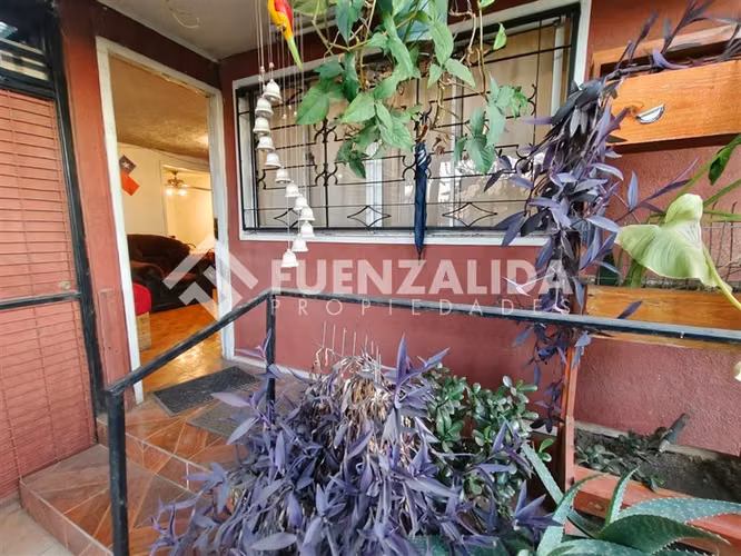 Casa en venta de 6 dorm. en Cerrillos