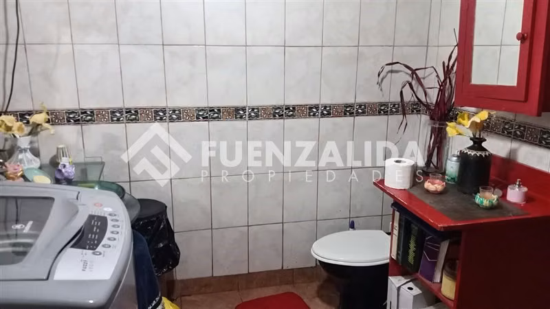 Casa en venta de 7 dorm. en Maipú