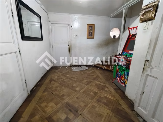 Casa en venta de 5 dorm. en Cerrillos