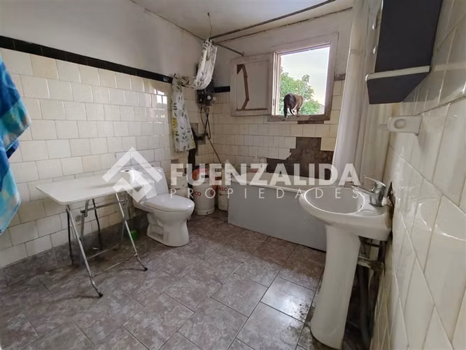 Casa en venta de 5 dorm. en Cerrillos
