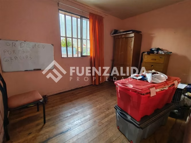 Casa en venta de 5 dorm. en Cerrillos