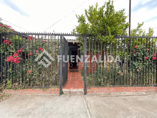Casa en venta de 6 dorm. en Cerrillos - Imagen 2