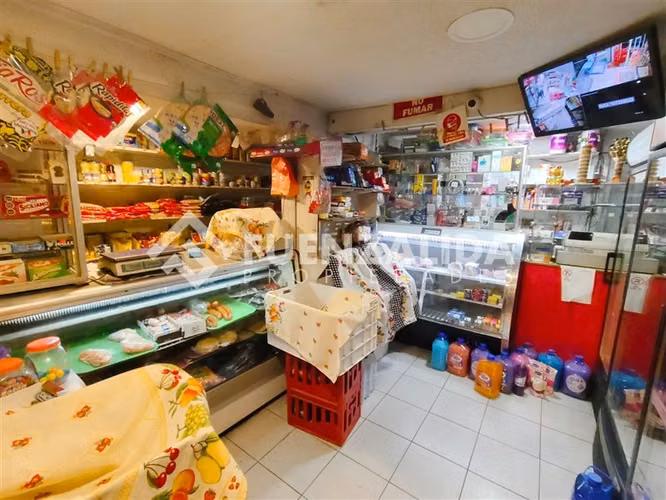Casa en venta de 4 dorm. en Maipú
