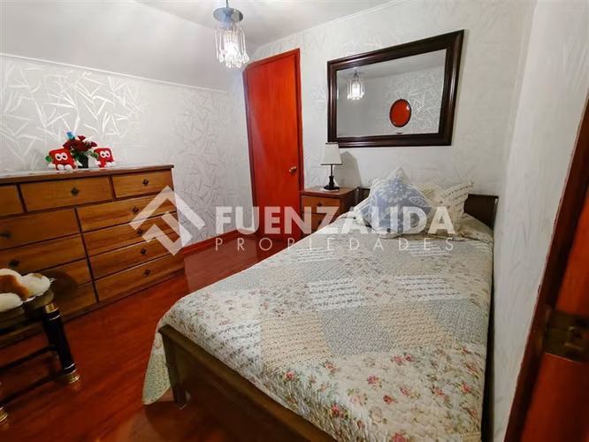 Casa en venta de 4 dorm. en Maipú