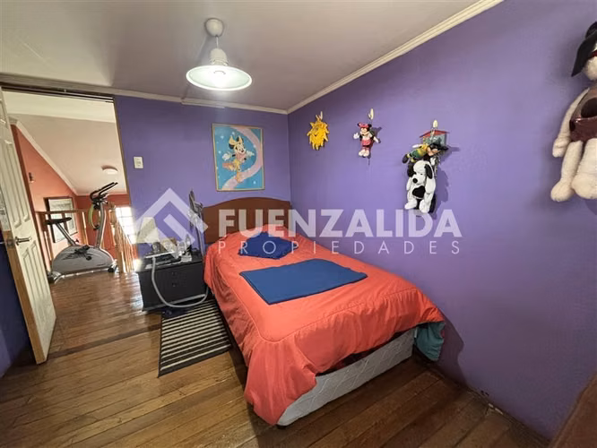Amplia casa en venta 6 dorm. con Depto Interior en Cerrillos