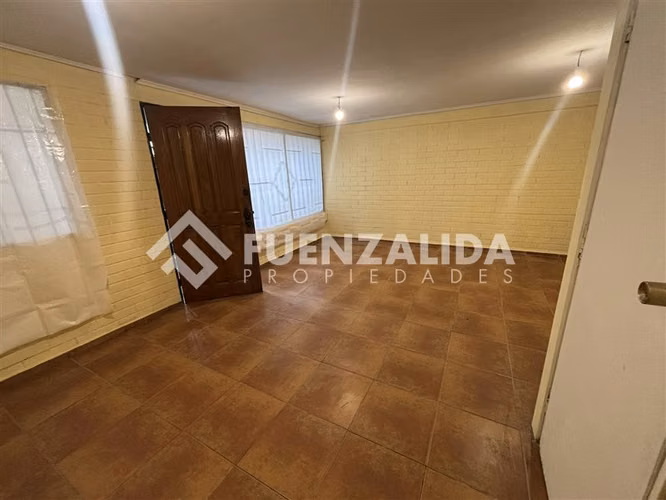 Casa en venta de 2 dorm. espaciosa para local en Maipú - Imagen 9