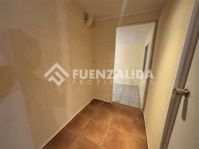 Casa en venta de 2 dorm. espaciosa para local en Maipú - Imagen 18