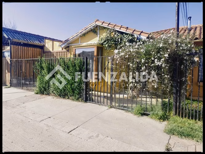 Casa en venta de 3 dorm. en Maipú Pehuen condominio