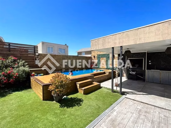 Casa en venta de 4 dorm. en Padre Hurtado - Imagen 5