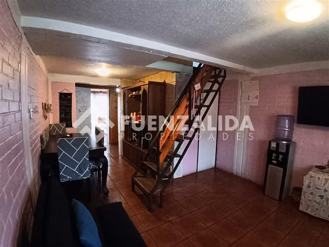 Casa en venta de 3 dorm. en Maipú