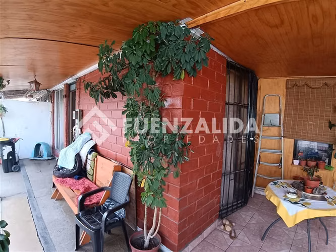 Casa en venta de 3 dorm. en Maipú
