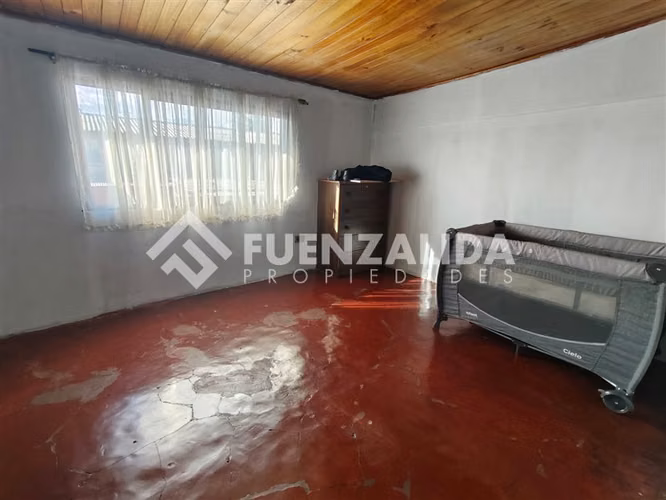 Casa en venta de 3 dorm. en La Granja acepta subsidio