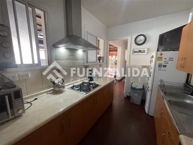 Casa en venta de 3 dorm. en Quinta Normal