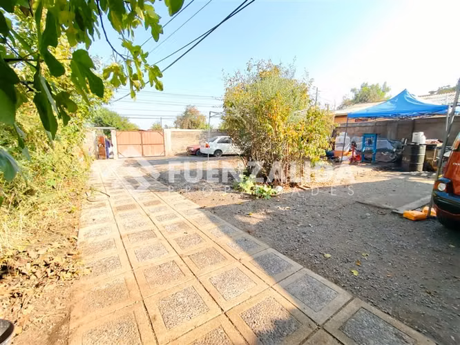 Casa en venta de 3 dorm. en Maipú