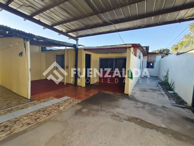 Casa en venta de 4 dorm. en Estación Central - Imagen 3