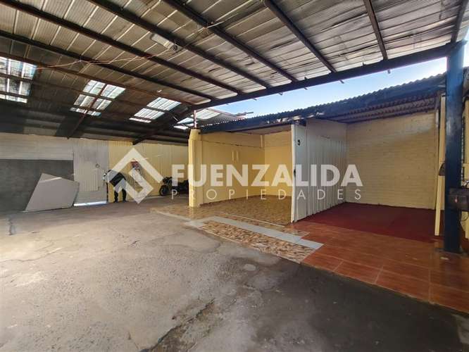 Casa en venta de 4 dorm. en Estación Central - Imagen 2