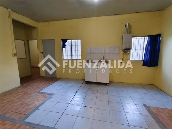 Casa en venta de 4 dorm. en Estación Central