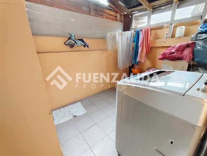 Casa en venta de 4 dorm. en Maipú