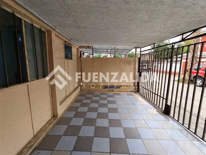Casa en venta de 13 dorm. en Pudahuel negocio - Imagen 3