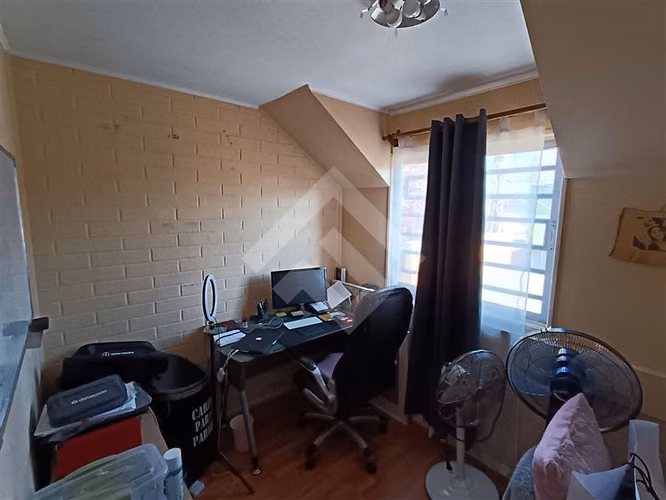 Casa en venta de 3 dorm. en Maipú