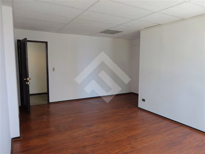 Oficina en venta en Maipú