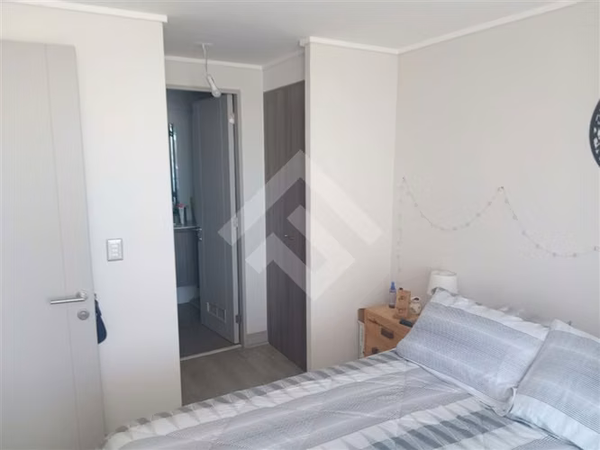 Departamento venta de 2 dorm. en Metro Santiago bueras Maipú