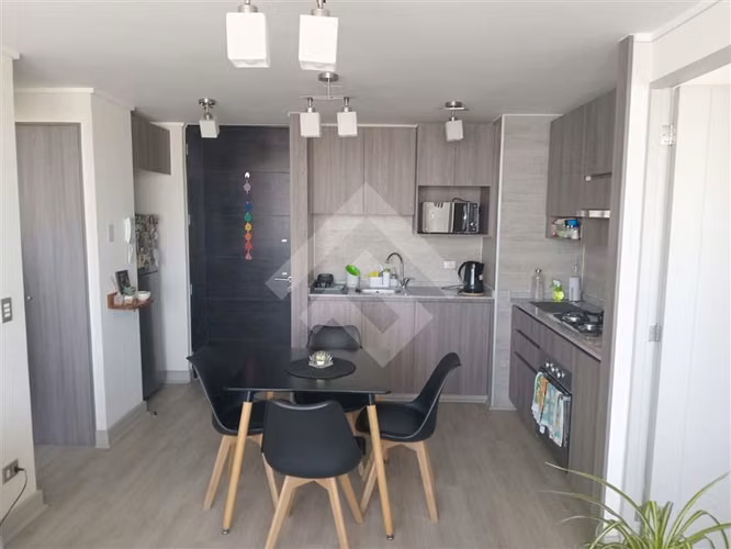 Departamento venta de 2 dorm. en Metro Santiago bueras Maipú