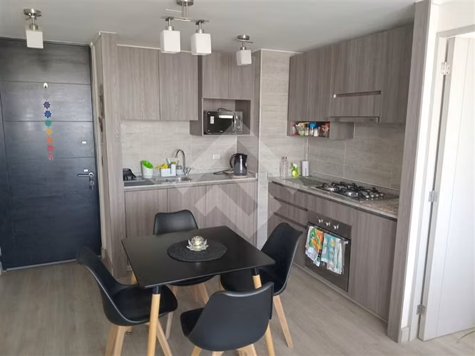 Departamento venta de 2 dorm. en Metro Santiago bueras Maipú