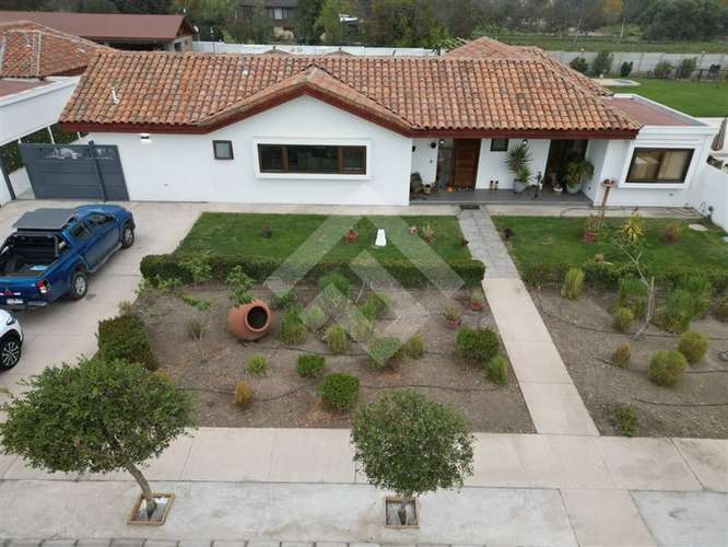 Casa en venta de 4 dorm. en Maipú - Imagen 2