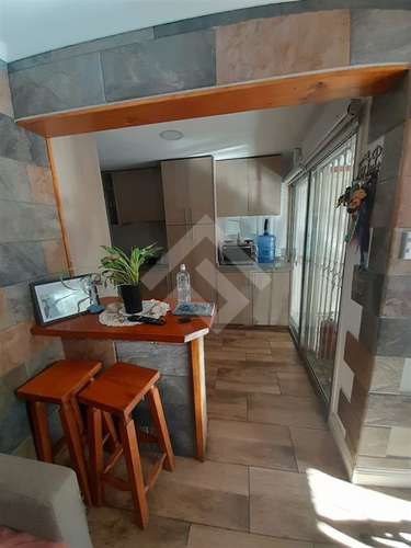 Amplia Casa en venta de 5 dorm. 3 baños en Maipú - Imagen 7