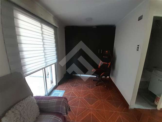 Amplia Casa en venta de 5 dorm. 3 baños en Maipú - Imagen 23