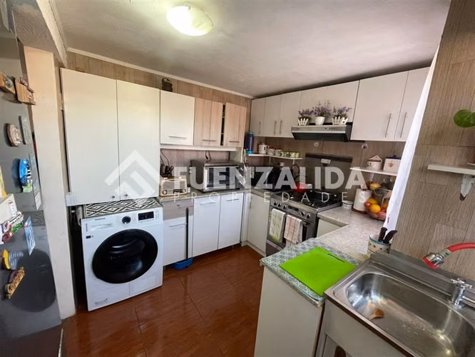 Departamento en venta de 2 dorm. en Pudahuel