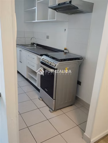 Depto en venta de 3 dorm + 2 baños Metro Barrancas - Imagen 3