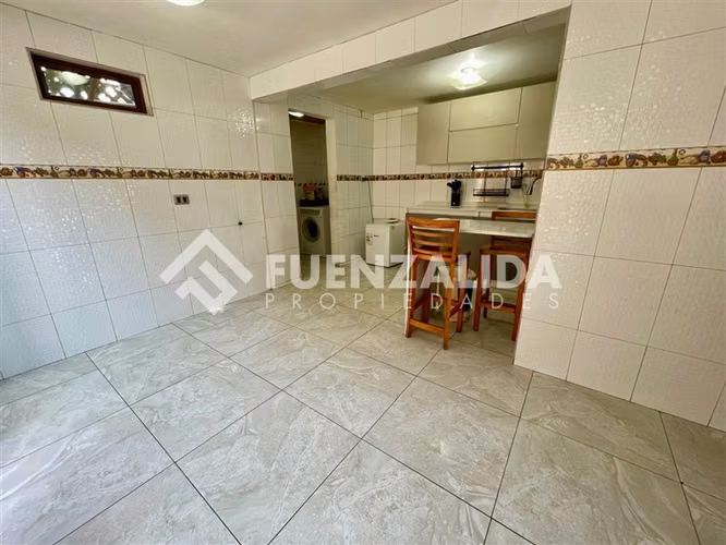 Casa en venta de 3 dorm. + 2 B. + 2 Est. en Maipú - Imagen 6