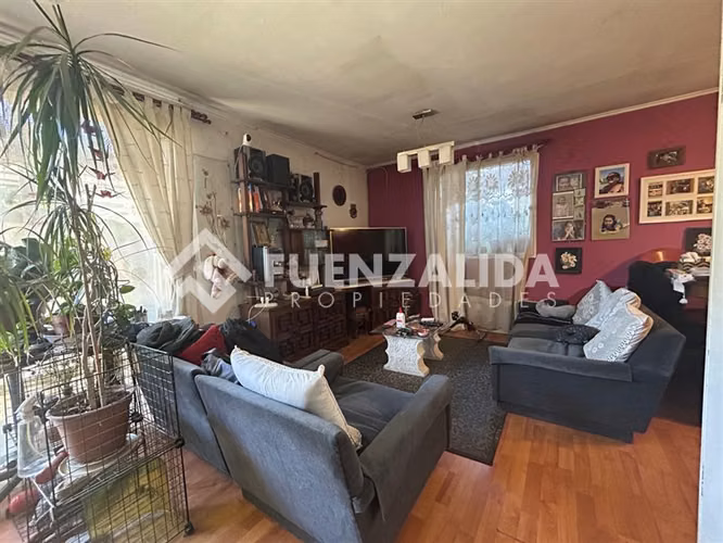 Casa en venta de 4 dorm. PAJARITOS SUR