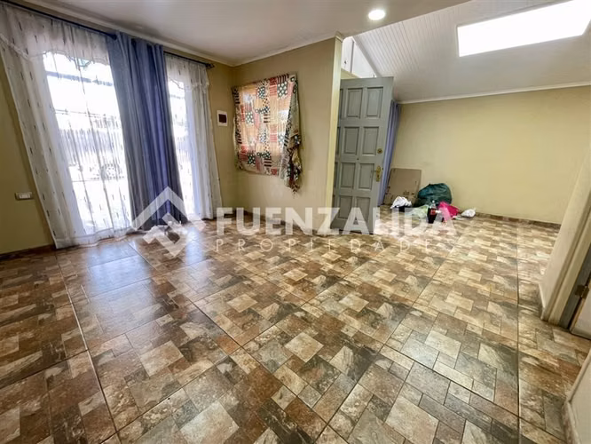 Casa en venta de 6 dorm. en Pudahuel - Imagen 4