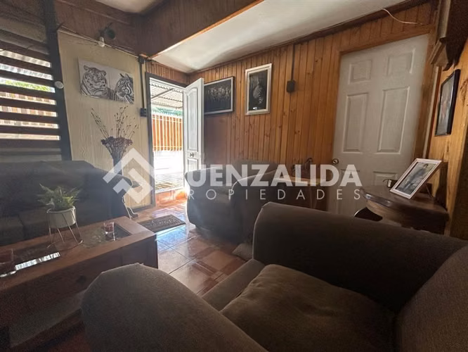 Casa en venta de 6 dorm. en Cerro Navia