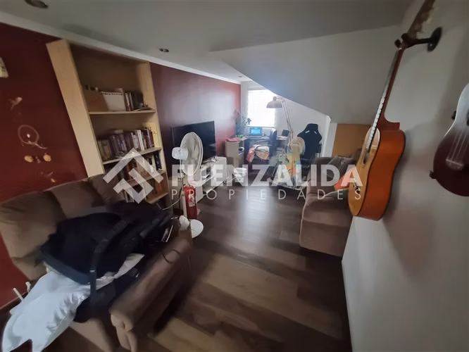 Casa en arriendo de 4 dorm. en Maipú