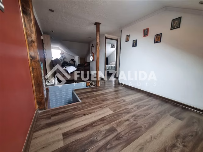 Casa en arriendo de 4 dorm. en Maipú