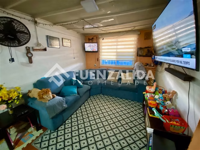 Casa en venta de 5 dorm. en Maipú