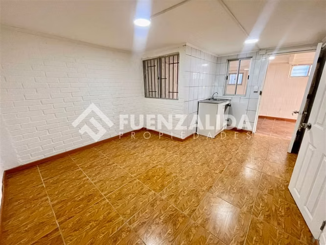 Casa en venta de 3 dorm. acepta ofertas - Imagen 8