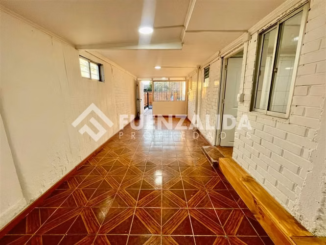Casa en venta de 3 dorm. acepta ofertas