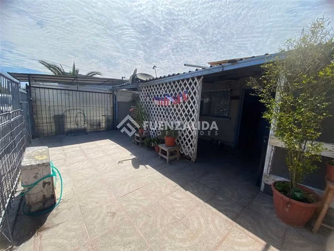 Casa en venta de 4 dorm. en Pudahuel - Imagen 2