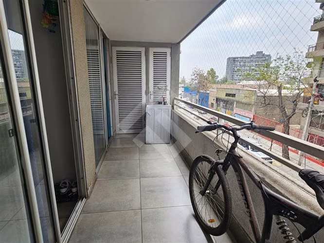 Departamento en venta de 2 dorm. en Estación Central