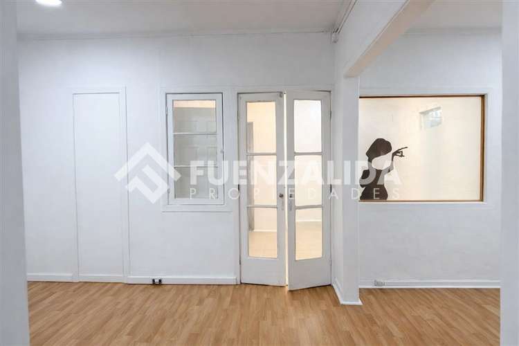 Casa en venta de 5 dorm. en Santiago